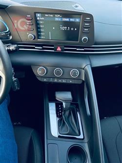 هیۆندای ئەلەنترا